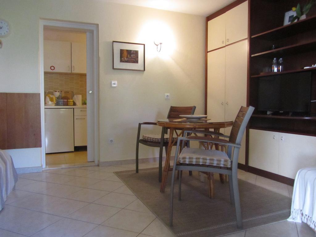 Apartment Petrovic Korčula Exterior foto